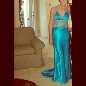 Jovani Prom Dress (Fits a Size 4)
